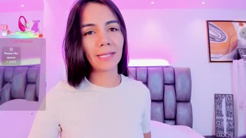 Martina online show from October 18, 1:01 pm