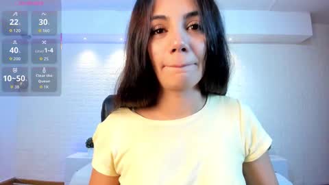 Snapshot of martina_mancinii chatting on March 18, 12:30 pm Martina online show from March 18, 12:30 pm