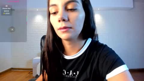 Snapshot of martina_mancinii chatting on March 19, 11:25 am Martina online show from March 19, 11:25 am