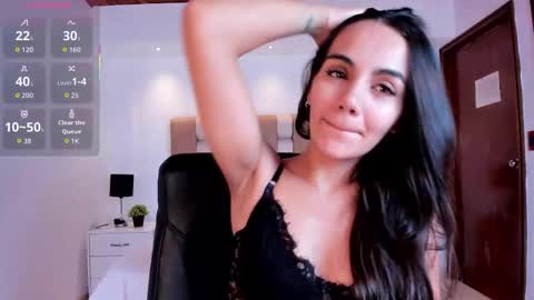 Snapshot of martina_mancinii chatting on March 26, 7:19 pm Martina online show from March 26, 7:19 pm