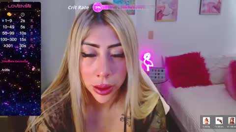 Snapshot of martina_robertss_ chatting on April 1, 1:41 pm Martina online show from April 1, 1:41 pm