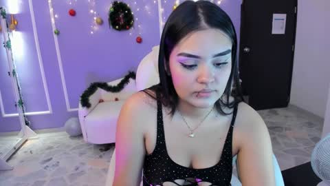 Snapshot of martina_saenz1 chatting on December 21, 8:10 pm Martina online show from December 21, 8:10 pm