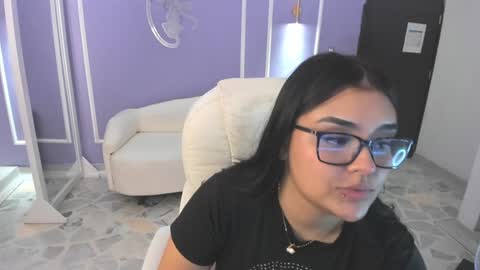 Snapshot of martina_saenz1 chatting on January 29, 12:12 am Martina online show from January 29, 12:12 am