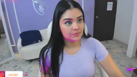 Snapshot of martina_saenz1 chatting on March 7, 1:31 am Martina online show from March 7, 1:31 am