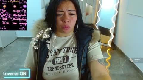 Hey im martina online show from December 21, 3:36 am