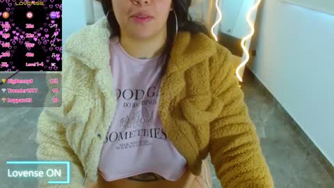 Hey im martina online show from December 31, 12:15 pm