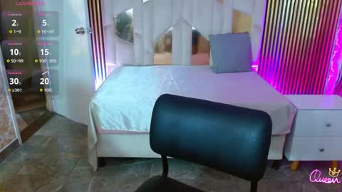 Hey im martina online show from May 3, 3:12 am