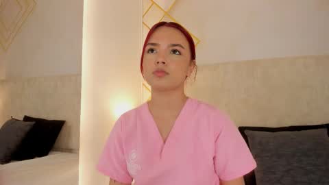 Snapshot of martinaa_garcia chatting on March 12, 6:58 pm Martina online show from March 12, 6:58 pm