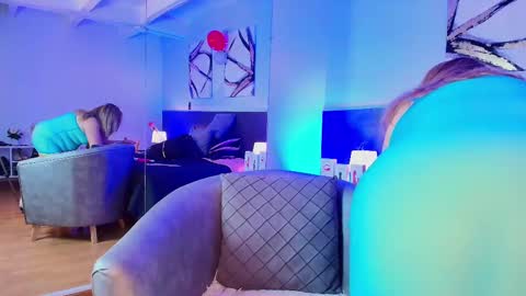 Martina Caicedo online show from March 9, 9:02 am