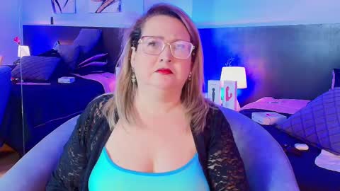 Martina Caicedo online show from March 9, 12:42 pm