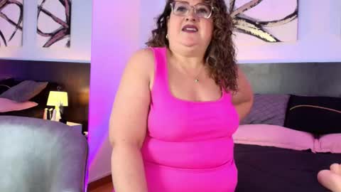 Martina Caicedo online show from October 16, 10:16 am