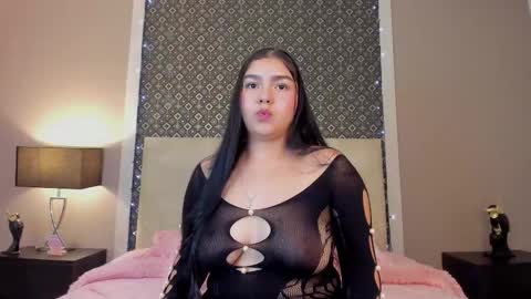Snapshot of martinaolson chatting on October 14, 8:20 pm martinaolson online show from October 14, 8:20 pm