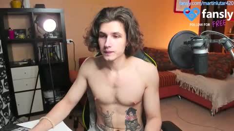 Snapshot of martinlutar420 chatting on October 20, 5:30 am Daddy Marty online show from October 20, 5:30 am