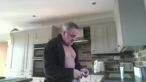 martinrgbxxxx online show from February 24, 9:40 am