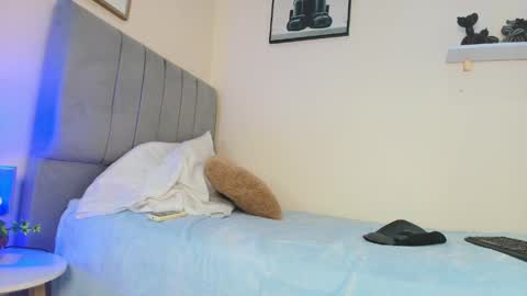 mary_cute9 online show from May 20, 12:11 pm