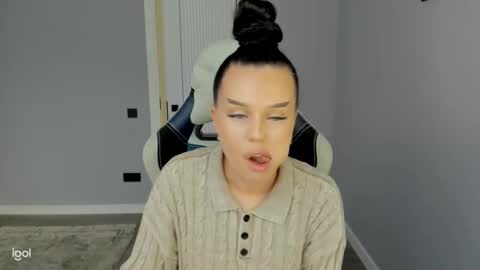 Snapshot of mary_jain13 chatting on October 8, 8:34 am mary_jain13 online show from October 8, 8:34 am