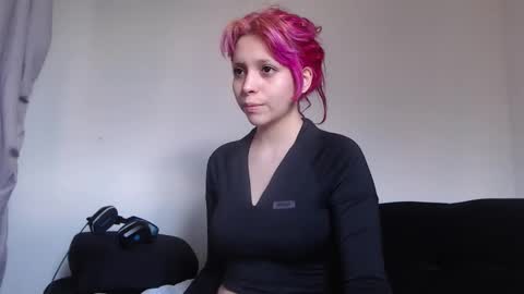                      100   online show from September 9, 3:22 pm