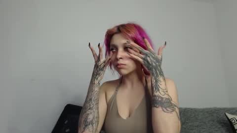                      100   online show from October 6, 6:44 am