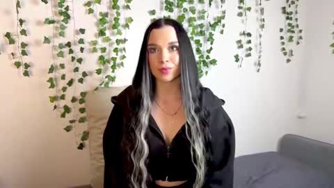 Snapshot of mary_jenet chatting on September 30, 3:50 pm Mary Jenet online show from September 30, 3:50 pm