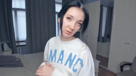 Mary online show from January 10, 9:44 am