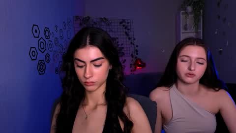 Mary online show from February 22, 10:25 am