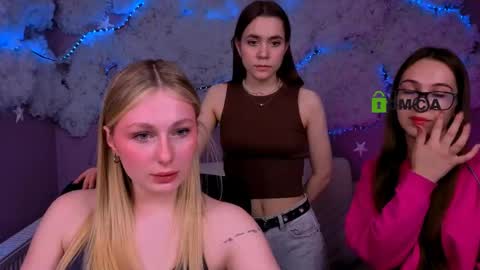 Mary online show from May 9, 9:14 am