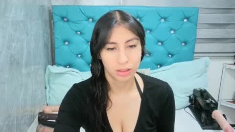 Snapshot of mary_mood_ chatting on January 31, 11:13 am Mary Moon online show from January 31, 11:13 am