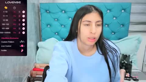 Snapshot of mary_mood_ chatting on September 18, 11:01 am Mary Moon online show from September 18, 11:01 am