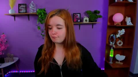 mary skiny online show from April 3, 4:05 pm