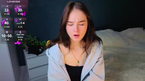 mary online show from September 27, 6:57 pm