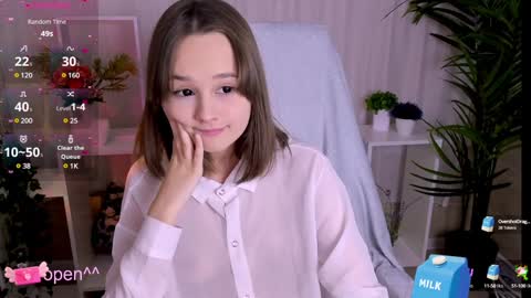 Snapshot of mary_u chatting on December 11, 9:19 am Ur Mary online show from December 11, 9:19 am