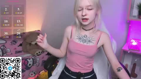 Mary online show from May 24, 11:21 pm