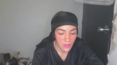 Snapshot of maryam_arabicmilk chatting on December 26, 2:55 am maryam_arabicmilk online show from December 26, 2:55 am