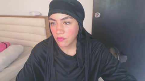 Snapshot of maryam_arabicmilk chatting on January 3, 8:01 pm maryam_arabicmilk online show from January 3, 8:01 pm