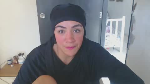 Snapshot of maryam_arabicmilk chatting on January 4, 7:55 pm maryam_arabicmilk online show from January 4, 7:55 pm