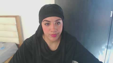 Snapshot of maryam_arabicmilk chatting on January 9, 7:50 pm maryam_arabicmilk online show from January 9, 7:50 pm