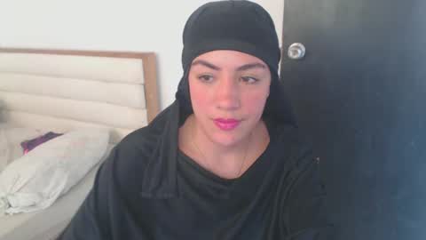 Snapshot of maryam_arabicmilk chatting on January 28, 3:25 pm maryam_arabicmilk online show from January 28, 3:25 pm