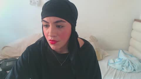 Snapshot of maryam_arabicmilk chatting on March 9, 8:52 pm maryam_arabicmilk online show from March 9, 8:52 pm