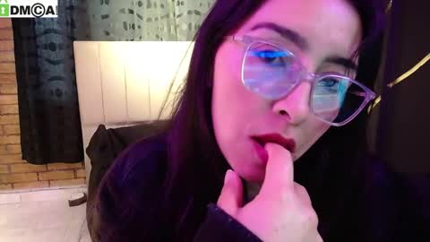 Snapshot of maryam_colins chatting on March 19, 12:53 pm MARYAM online show from March 19, 12:53 pm