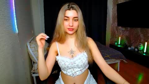 maryam online show from March 27, 10:04 am