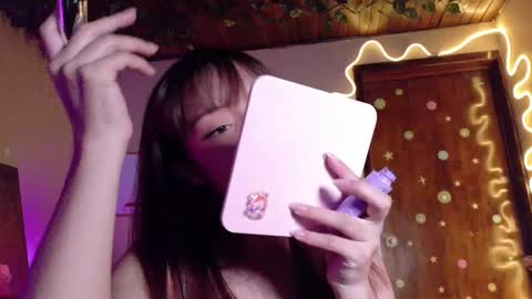 Snapshot of maryberry__ chatting on February 18, 7:04 am online show from February 18, 7:04 am