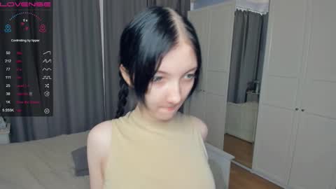 Snapshot of marydance chatting on February 2, 8:13 am Mary online show from February 2, 8:13 am