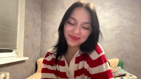 Stephie online show from December 21, 9:55 pm