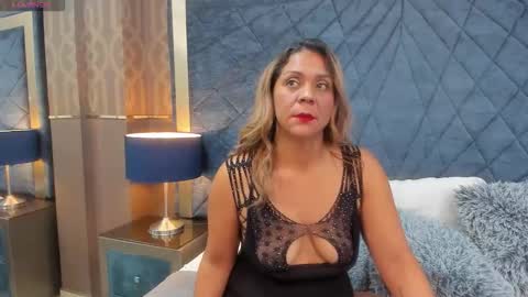 maryhawkey online show from December 21, 2:24 pm