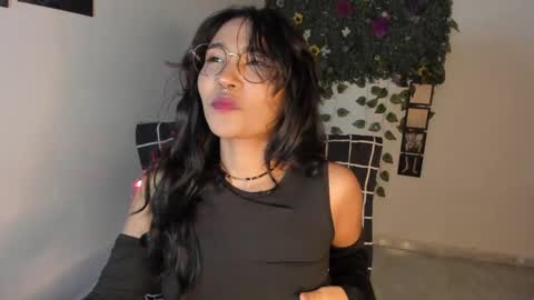 Snapshot of maryjane_785039 chatting on October 20, 6:52 pm maria online show from October 20, 6:52 pm