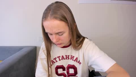 Mari online show from November 5, 9:20 am