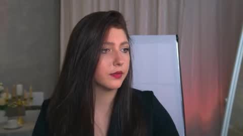 Mary Miller online show from October 10, 9:30 am