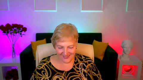 Snapshot of marymogan chatting on October 1, 12:55 pm marymogan online show from October 1, 12:55 pm