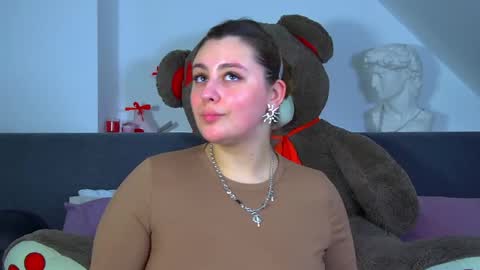 MaryMurrays online show from November 23, 6:30 pm