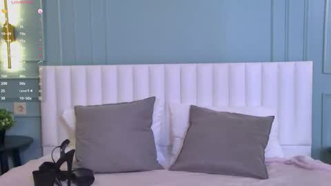 Snapshot of maryparks chatting on October 2, 4:25 pm Mary online show from October 2, 4:25 pm